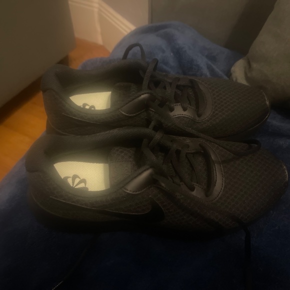 Nike Sneakers - Picture 2 of 2